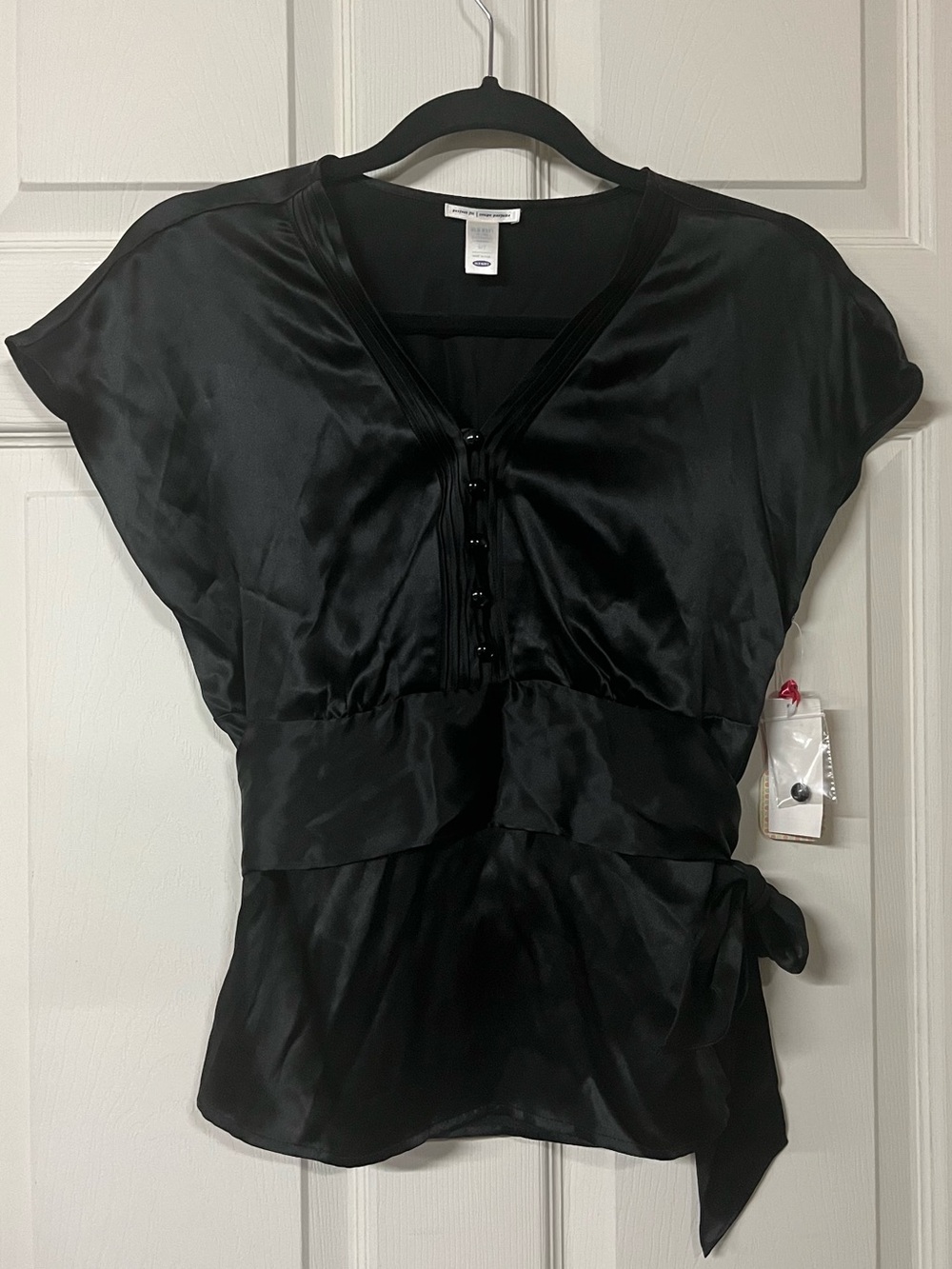Black Silk V-Neck Wrap-waist Blouse Small